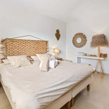 Standing In Marbella