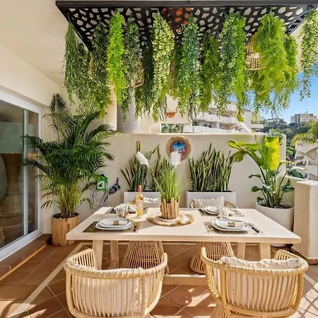 Apartament Standing In